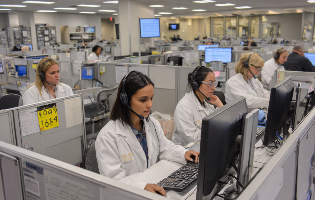 punklexa_a_group_of_women_in_white_coats_sit_at_the_computers_58b02b25-ec60-4539-baac-77455c4271f6_3.png punklexa_a_group_of_women_in_white_coats_sit_at_the_computers_58b02b25-ec60-4539-baac-77455c4271f6_3.png